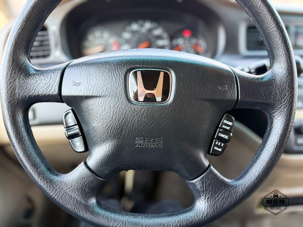 Honda Odyssey EX w/ Leather and DVD 2004