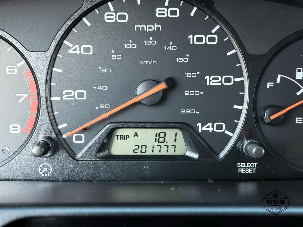 Honda Odyssey EX w/ Leather and DVD 2004