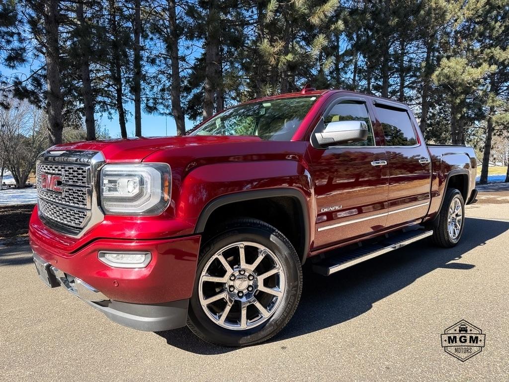 2017 GMC Sierra 1500 Denali Crew Cab Long Box 4WD