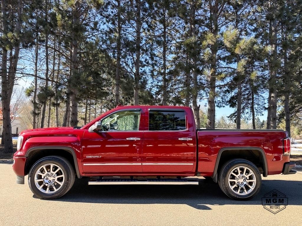 GMC Sierra 1500 Denali Crew Cab Long Box 4WD 2017