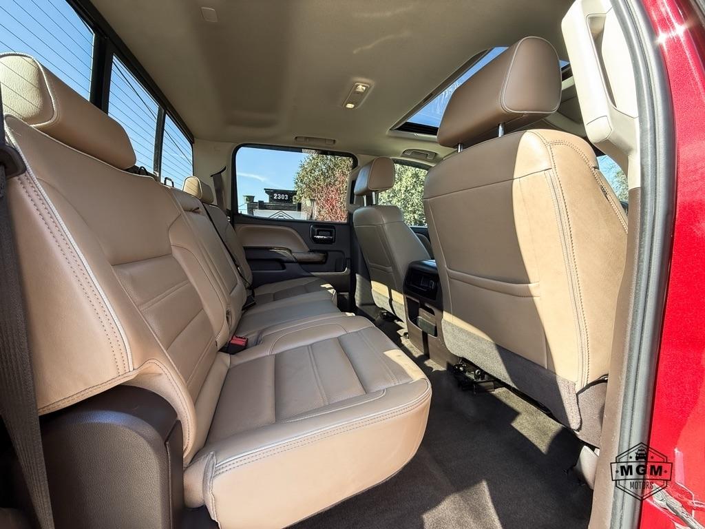 GMC Sierra 1500 Denali Crew Cab Long Box 4WD 2017