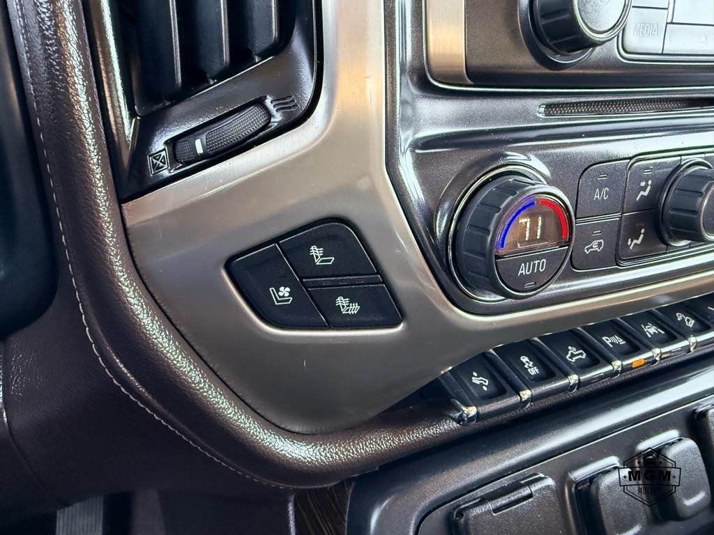 GMC Sierra 1500 Denali Crew Cab Long Box 4WD 2017