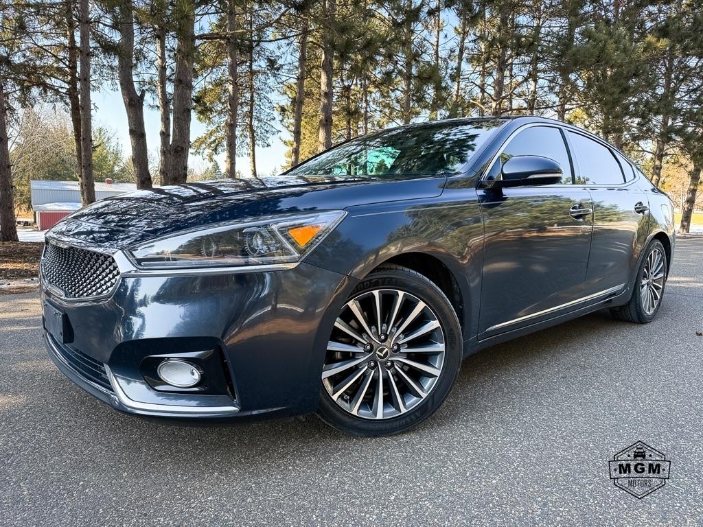 2017 Kia Cadenza Limited