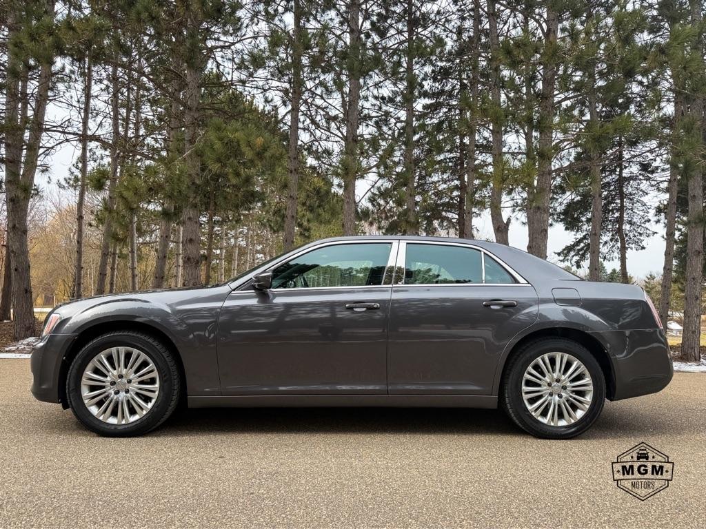 2014 Chrysler 300 Base