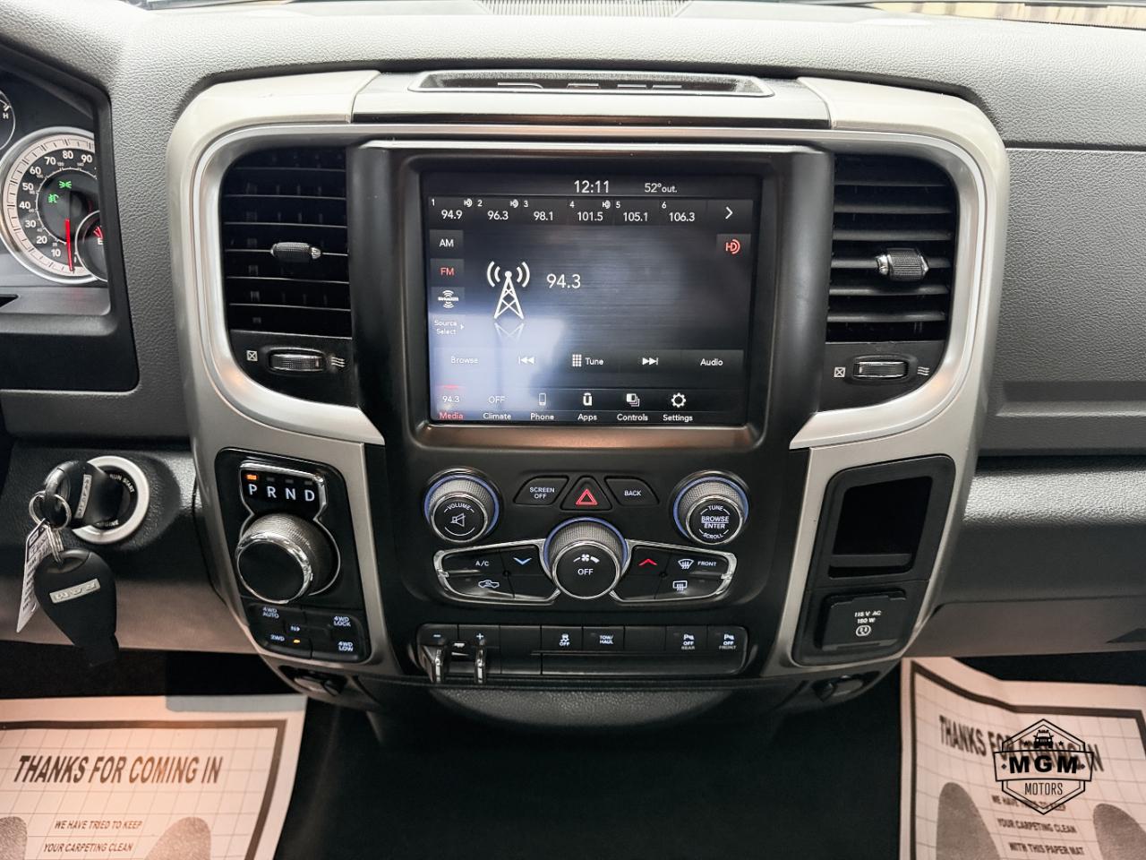 RAM 1500 SLT Crew Cab SWB 4WD 2018