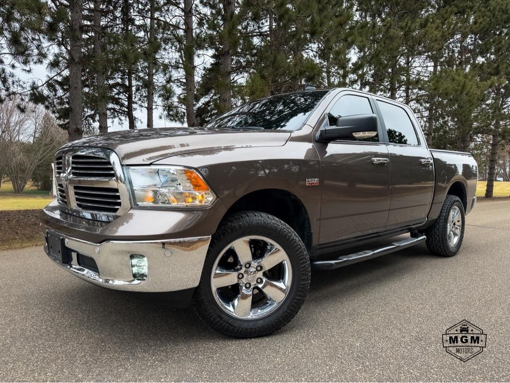 2018 RAM 1500 SLT Crew Cab 4WD
