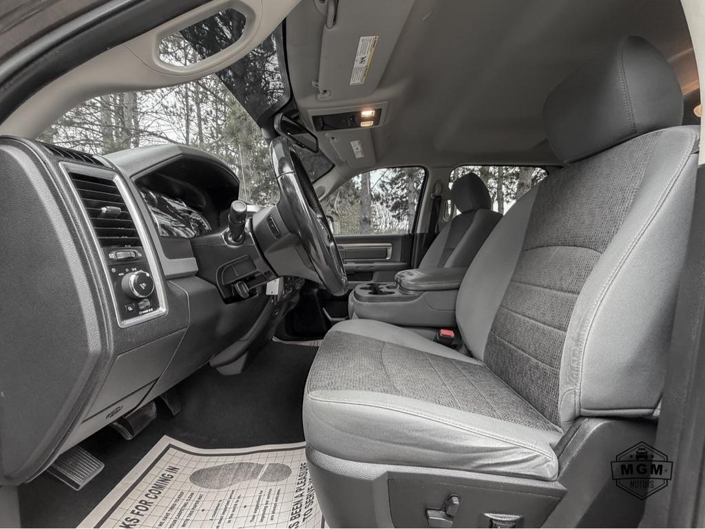 RAM 1500 SLT Crew Cab SWB 4WD 2018