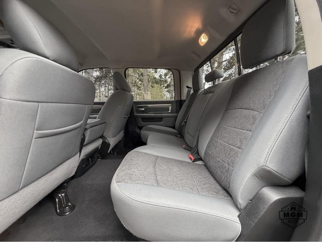 RAM 1500 SLT Crew Cab SWB 4WD 2018