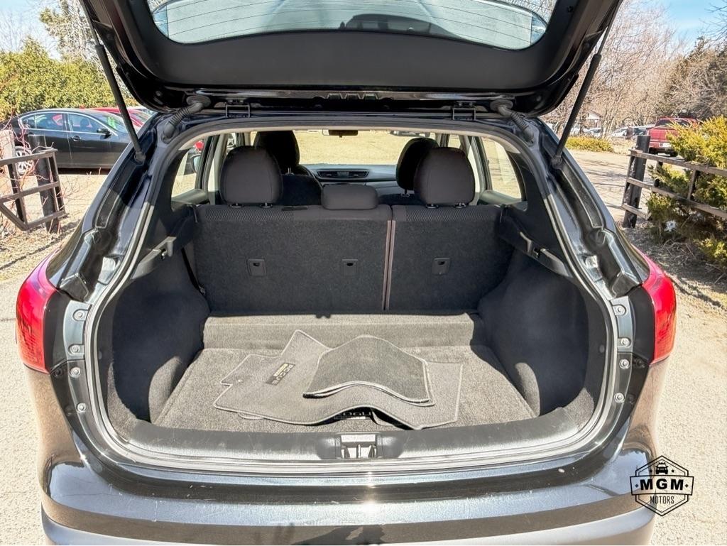 Nissan Rogue Sport SV 2018