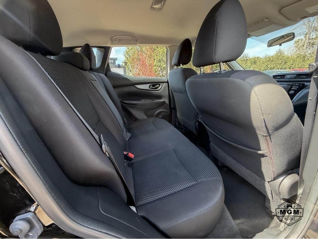 Nissan Rogue Sport SV 2018