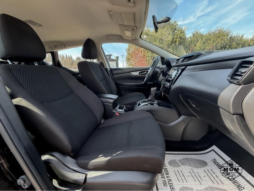 Nissan Rogue Sport SV 2018