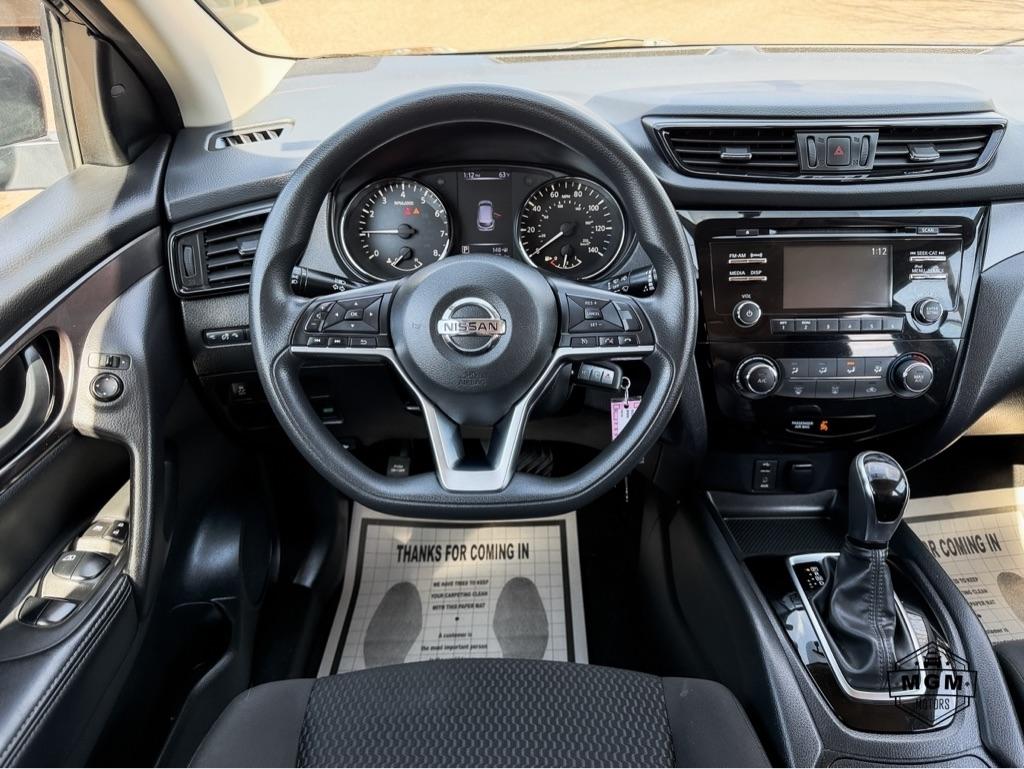 Nissan Rogue Sport SV 2018