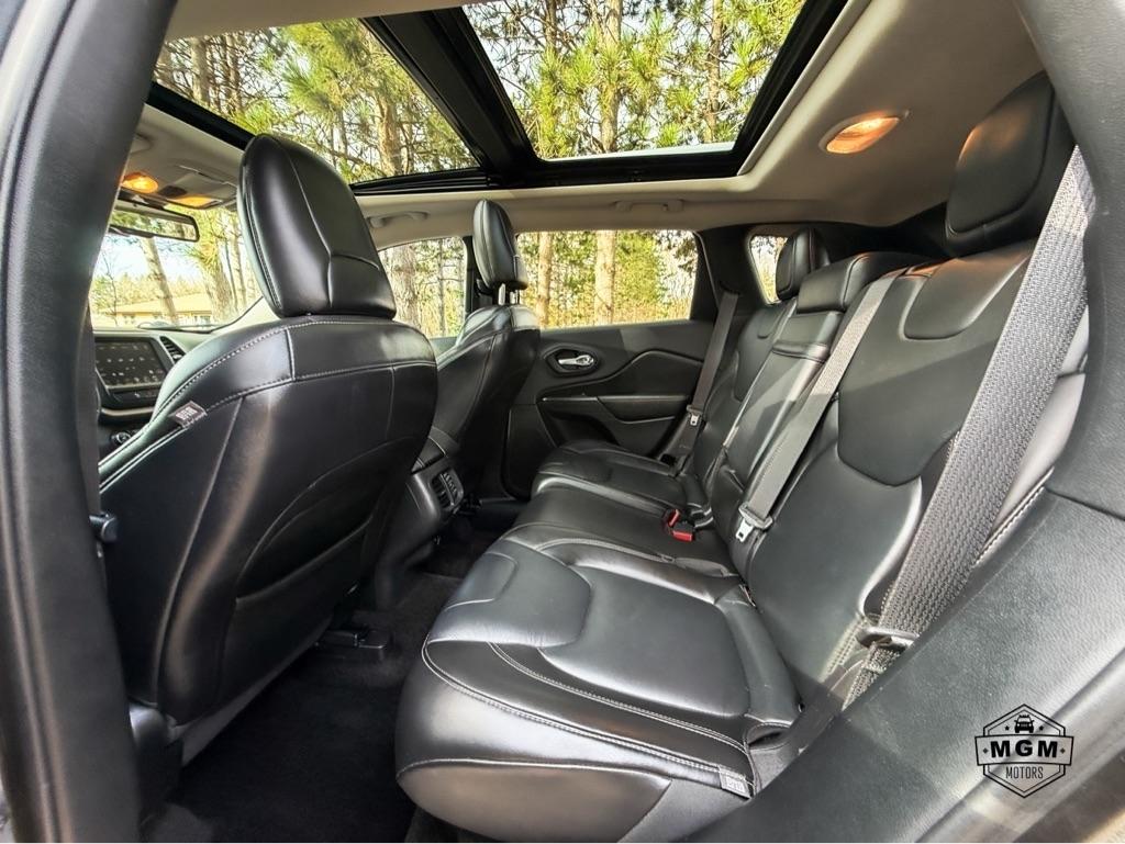 Jeep Cherokee Limited 4WD 2015