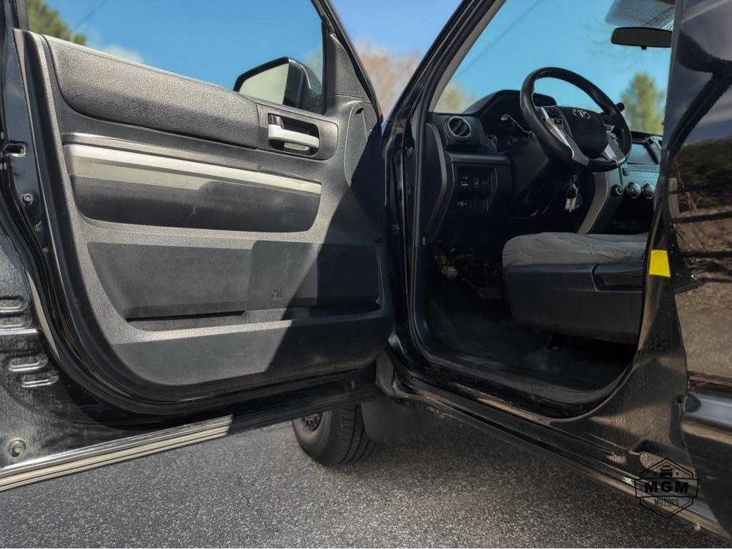 Toyota Tundra SR5 5.7L V8 FFV Double Cab 4WD 2015