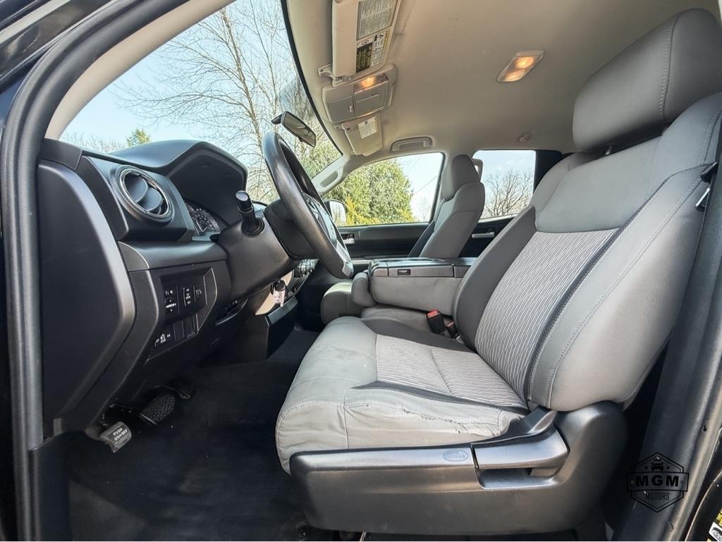 Toyota Tundra SR5 5.7L V8 FFV Double Cab 4WD 2015