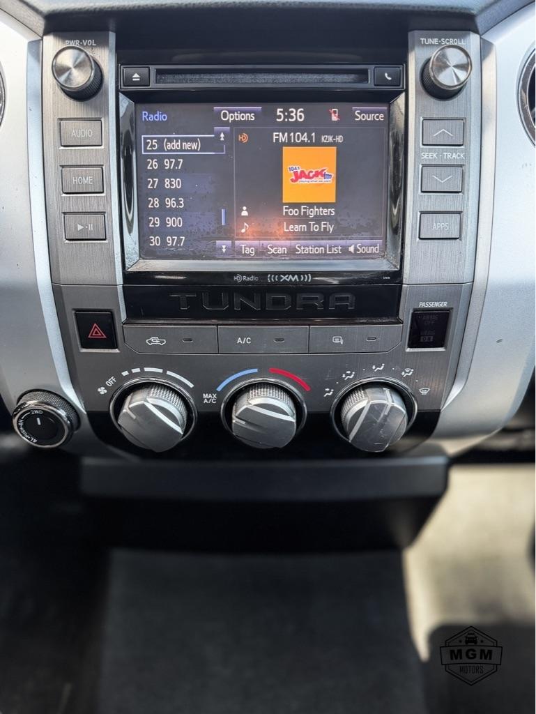 Toyota Tundra SR5 5.7L V8 FFV Double Cab 4WD 2015