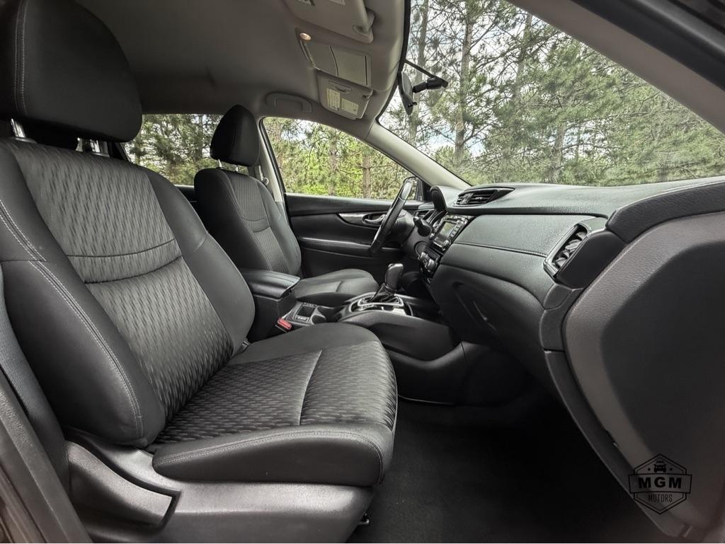 Nissan Rogue SV AWD 2018