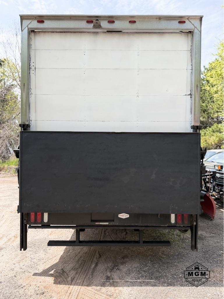 Chevrolet Silverado 6500 HD  2021