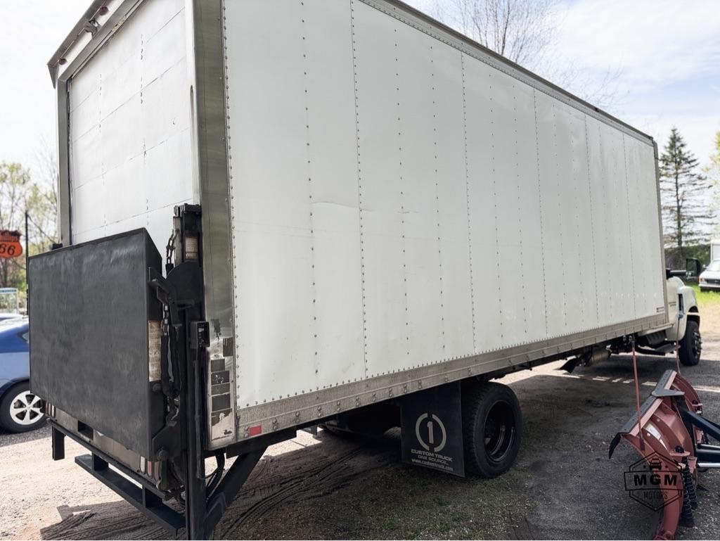 Chevrolet Silverado 6500 HD  2021