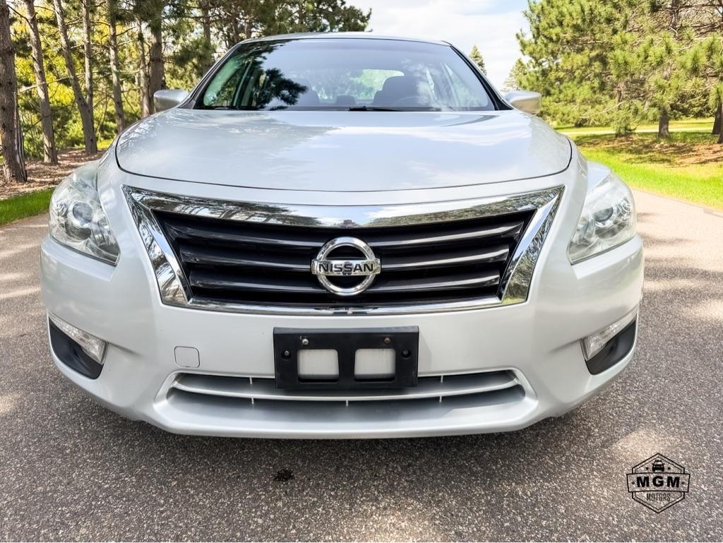 Nissan Altima 2.5 S 2015