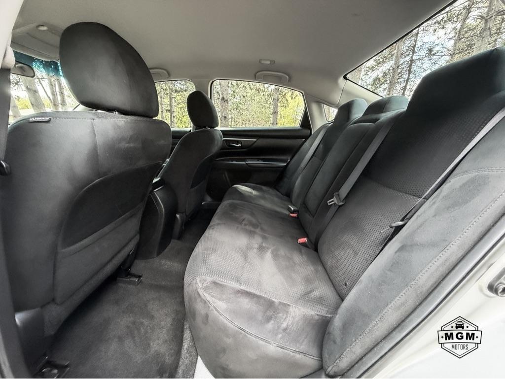 Nissan Altima 2.5 S 2015