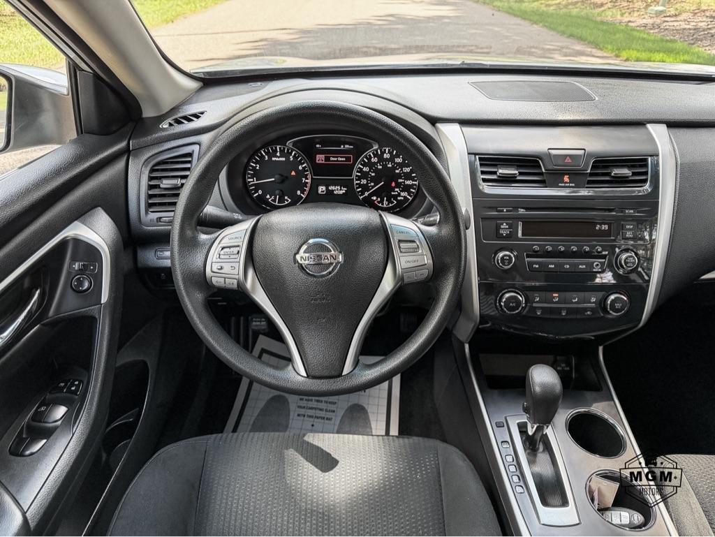 Nissan Altima 2.5 S 2015
