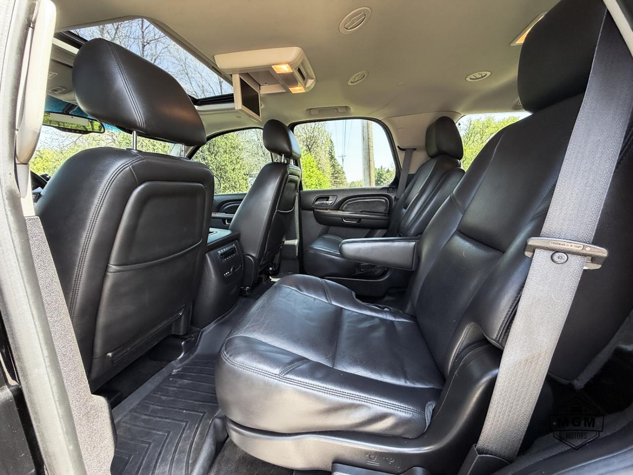 GMC Yukon Denali 4WD 2012