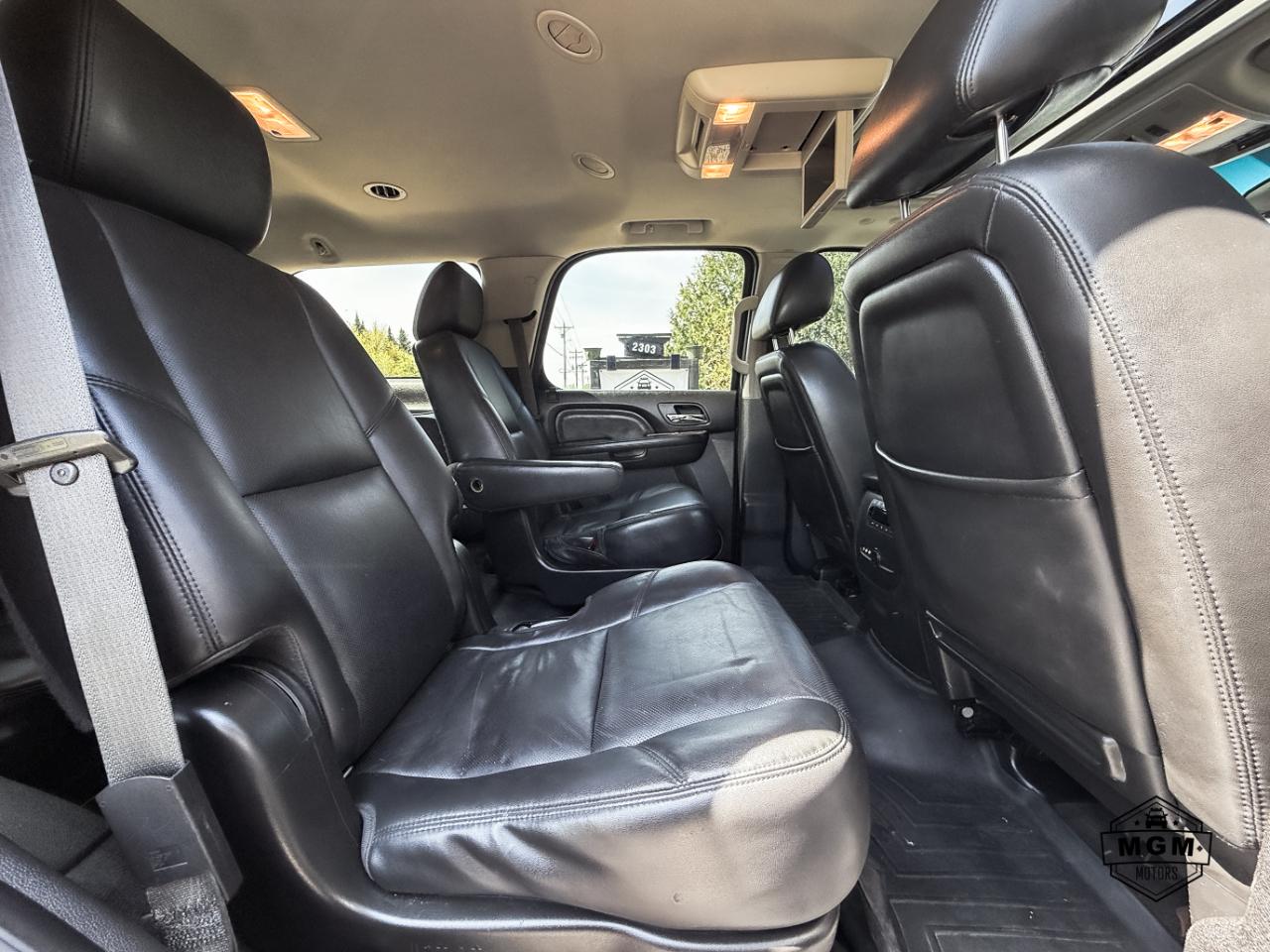 GMC Yukon Denali 4WD 2012