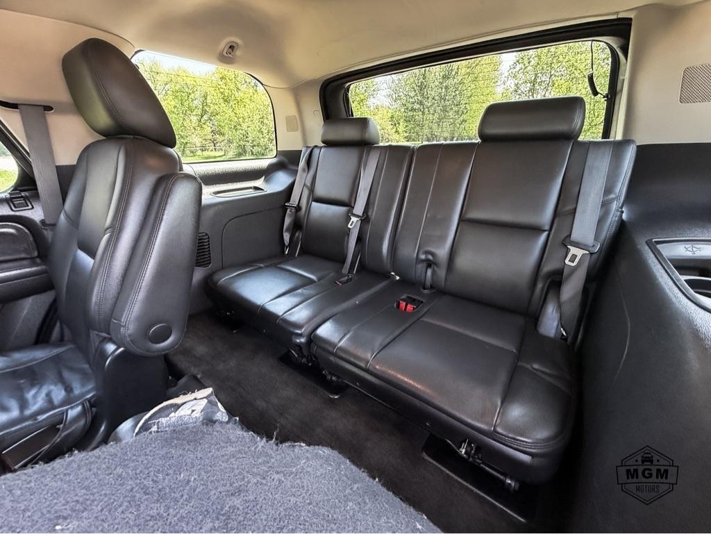 GMC Yukon Denali 4WD 2012