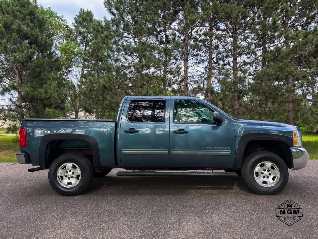 Chevrolet Silverado 1500 1LT Crew Cab 4WD 2012