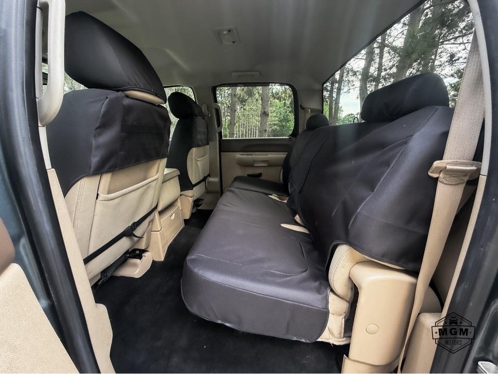 Chevrolet Silverado 1500 1LT Crew Cab 4WD 2012