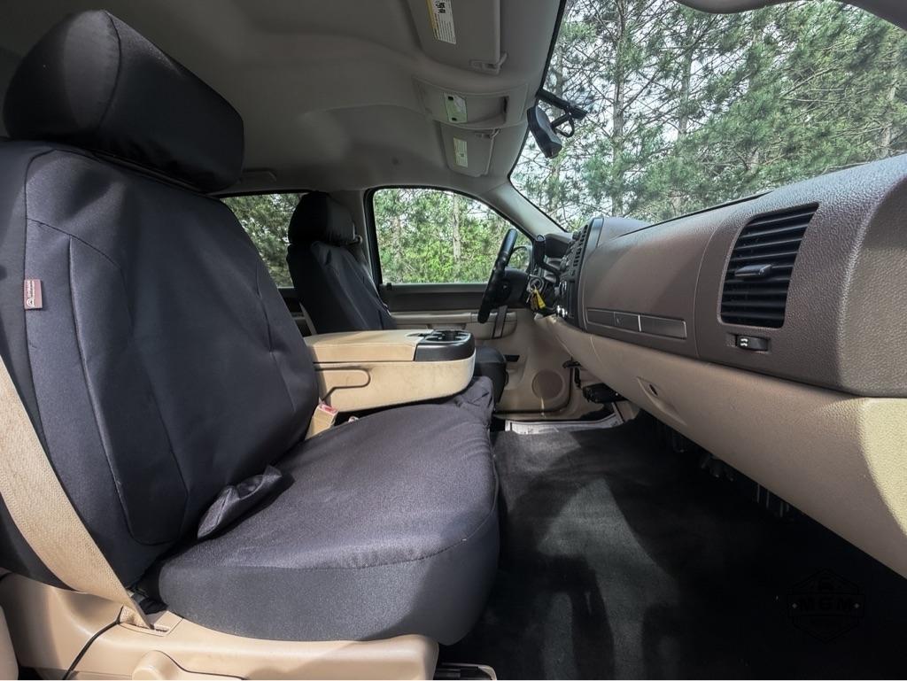 Chevrolet Silverado 1500 1LT Crew Cab 4WD 2012