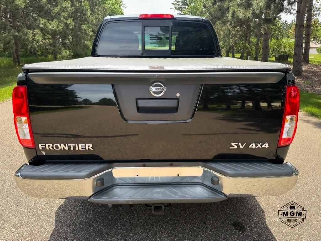 Nissan Frontier SL Crew Cab 5AT 4WD 2016