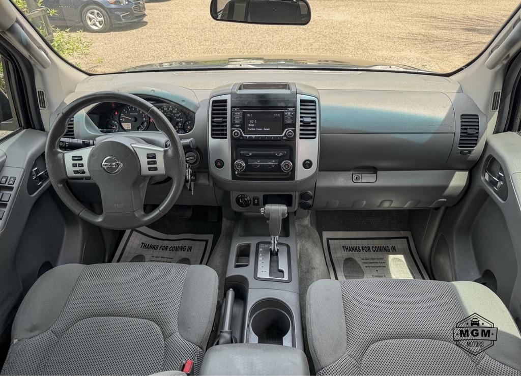 Nissan Frontier SL Crew Cab 5AT 4WD 2016