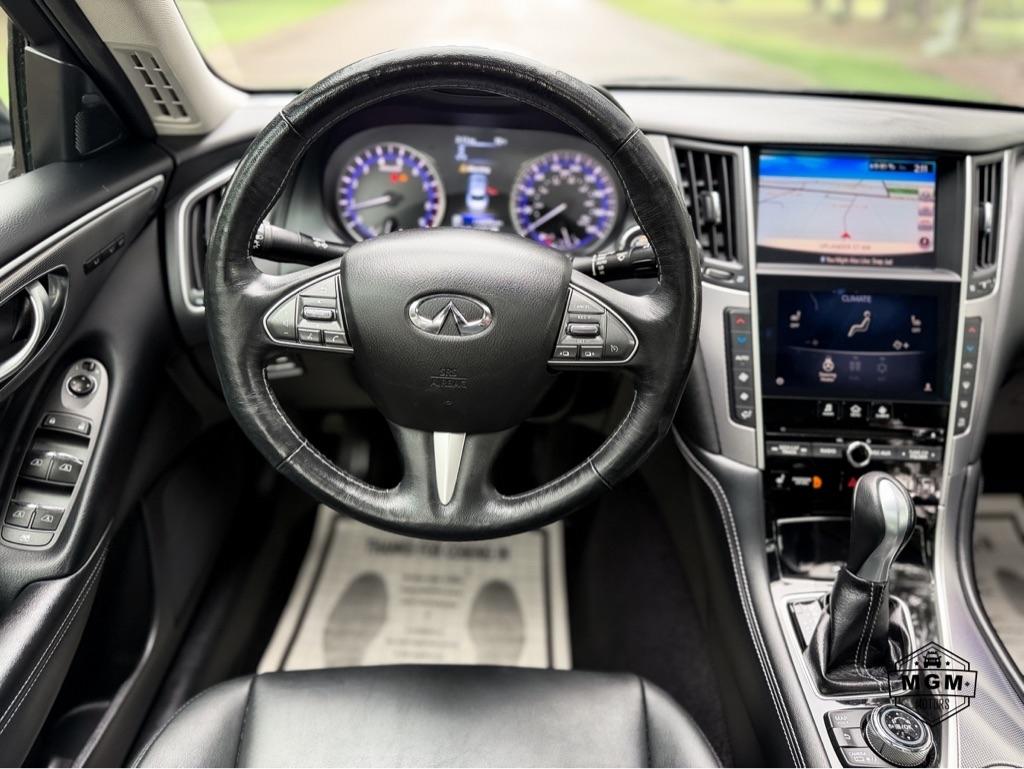 Infiniti Q50 3.0t Premium AWD 2016