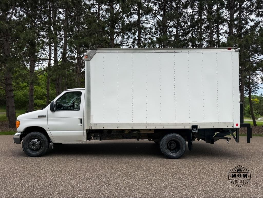 Ford Econoline E-350 Super Duty 2006