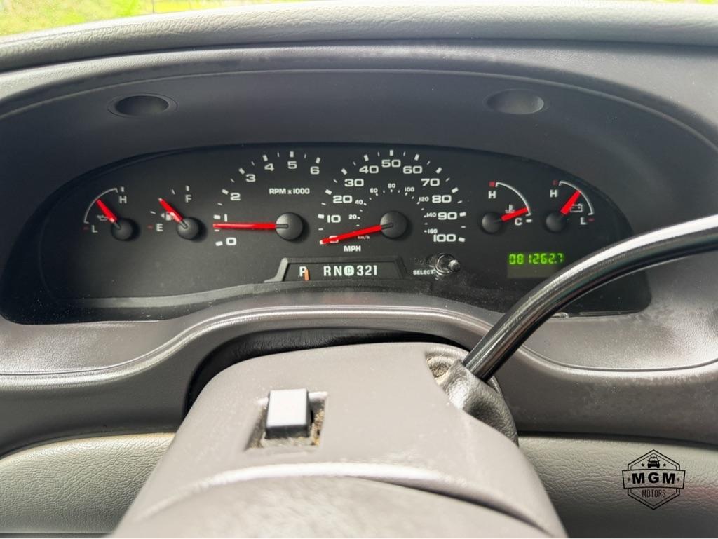 Ford Econoline E-350 Super Duty 2006