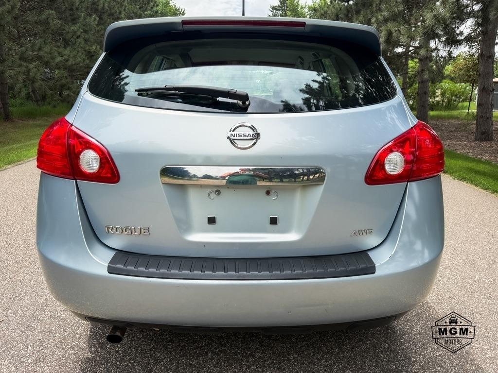 Nissan Rogue S AWD 2013