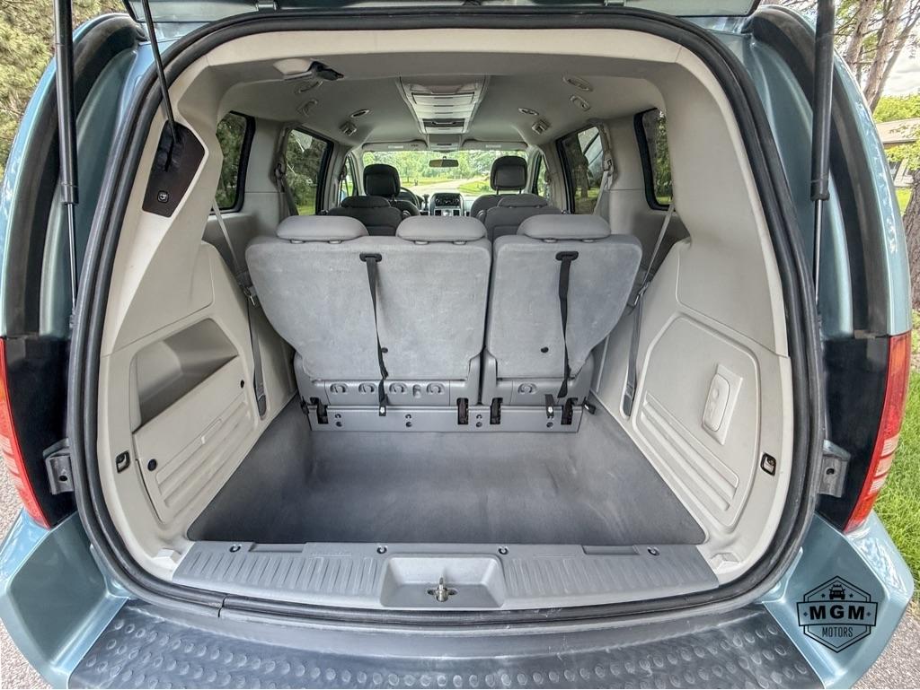 Chrysler Town & Country Touring 2010