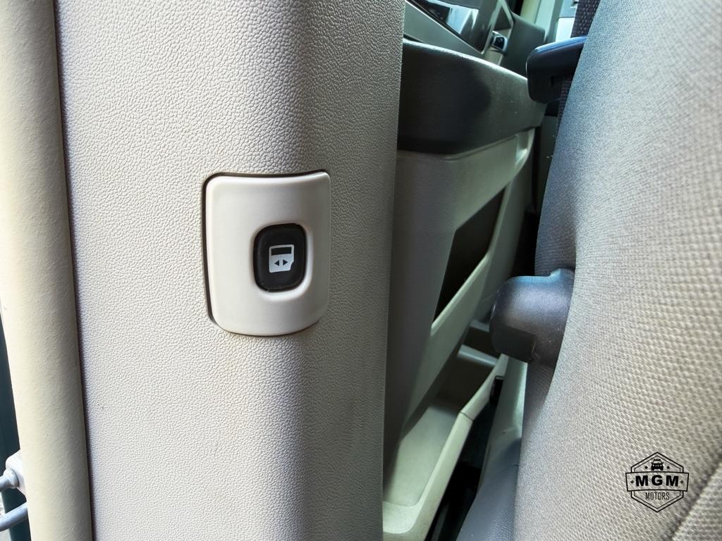 Chrysler Town & Country Touring 2010