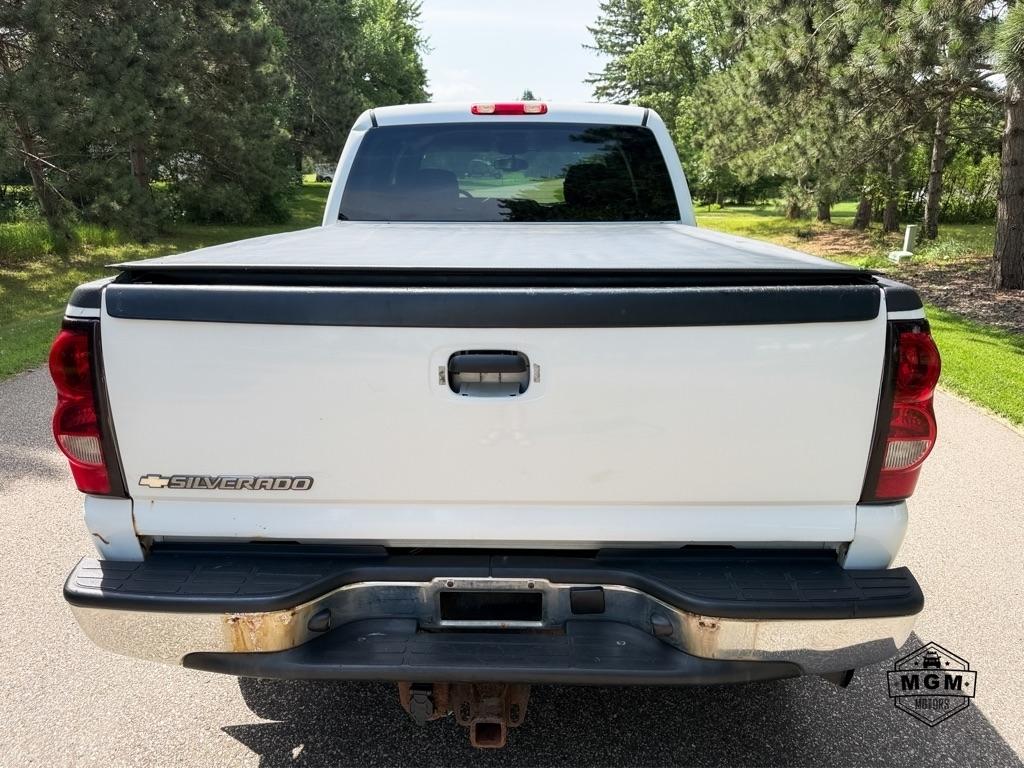 Chevrolet Silverado 2500HD LT1 Crew Cab 4WD 2006