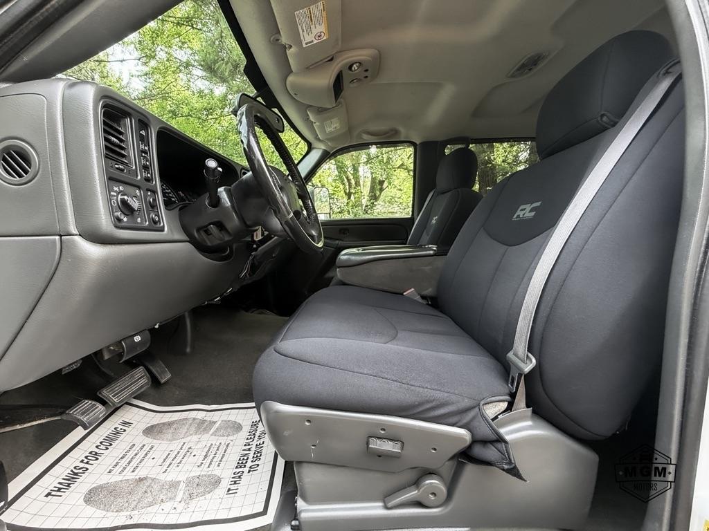 Chevrolet Silverado 2500HD LT1 Crew Cab 4WD 2006