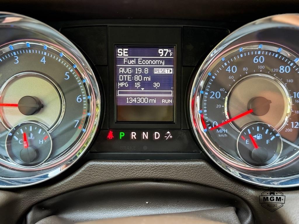 Chrysler Town & Country Touring 2013
