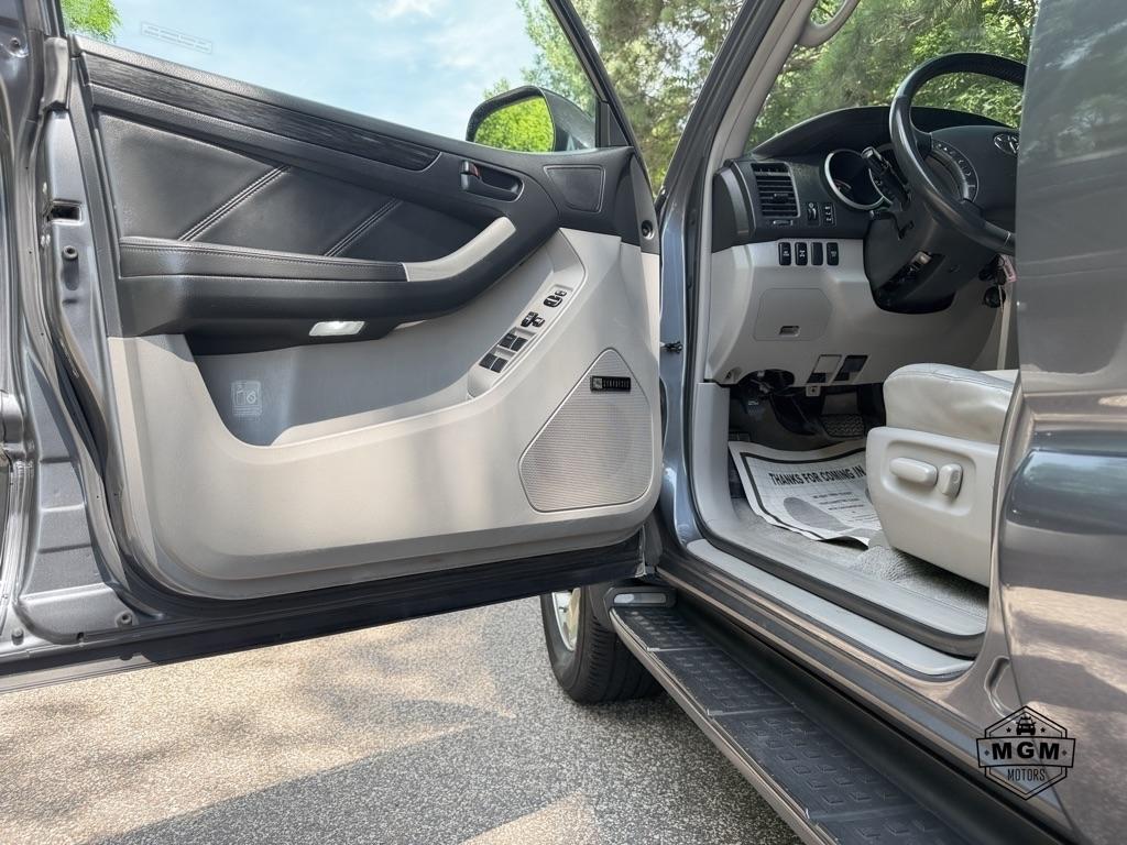 Toyota 4Runner Limited 4WD 2007