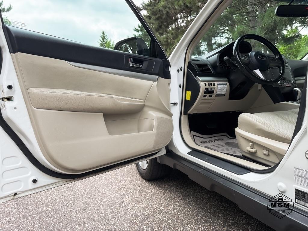 Subaru Outback 2.5i Premium 2010