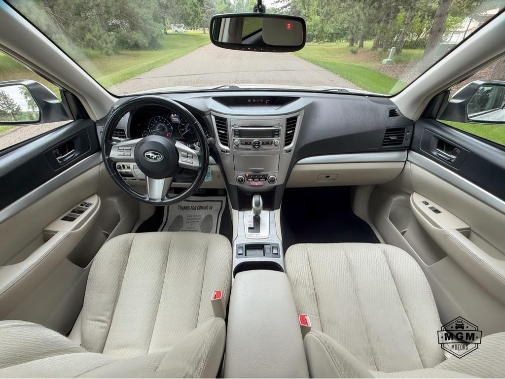 Subaru Outback 2.5i Premium 2010