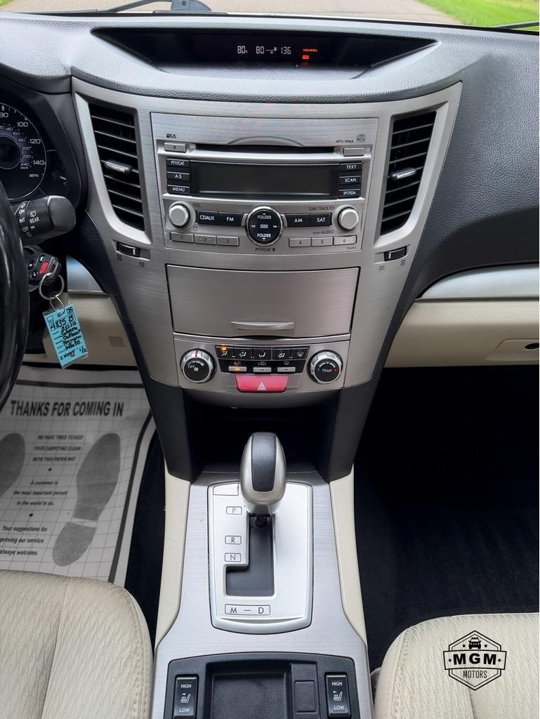 Subaru Outback 2.5i Premium 2010