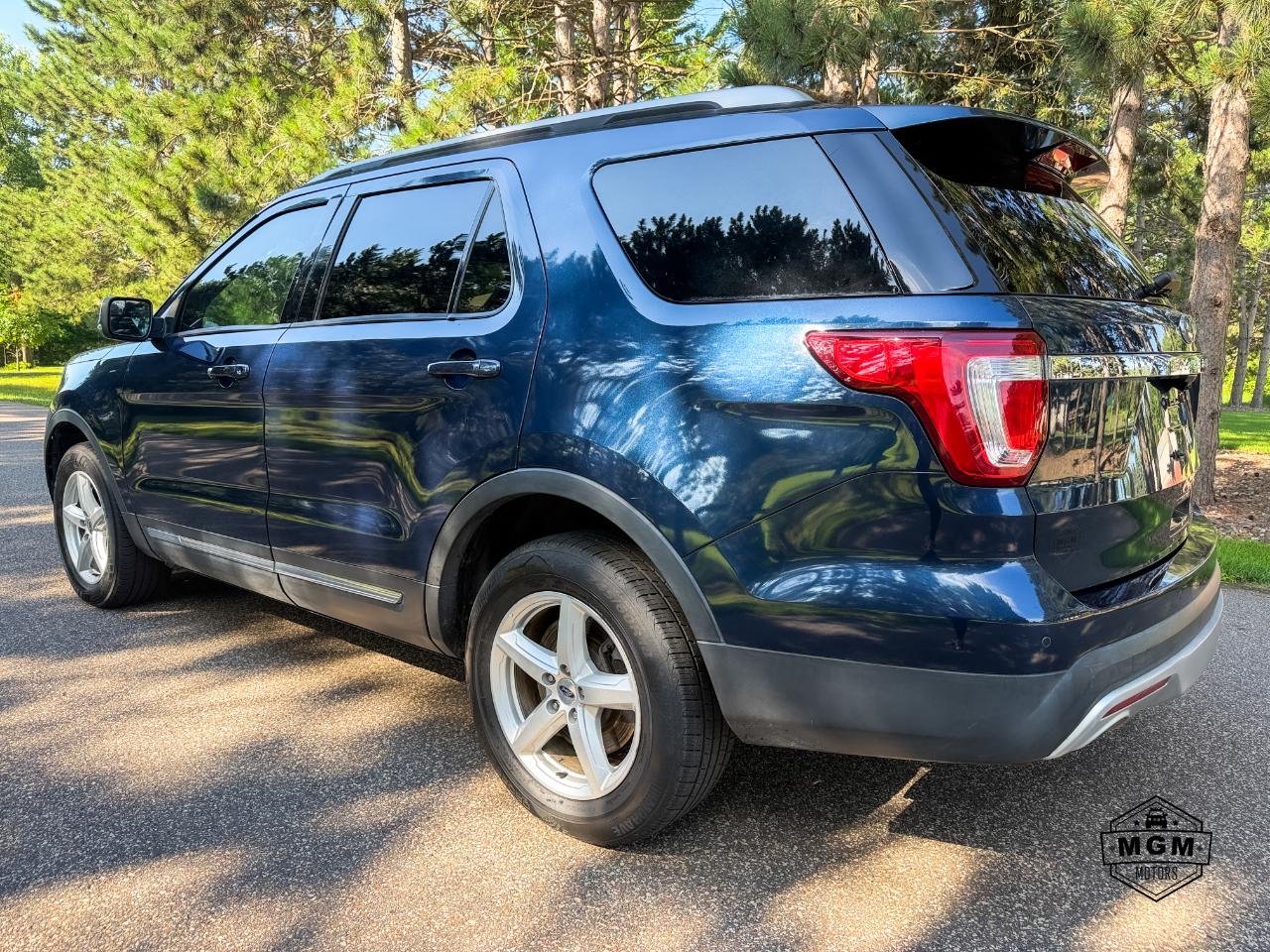 Ford Explorer XLT 4WD 2017