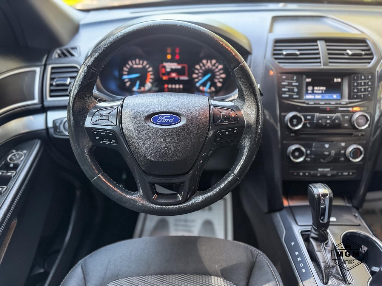 Ford Explorer XLT 4WD 2017