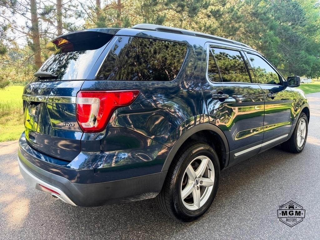Ford Explorer XLT 4WD 2017